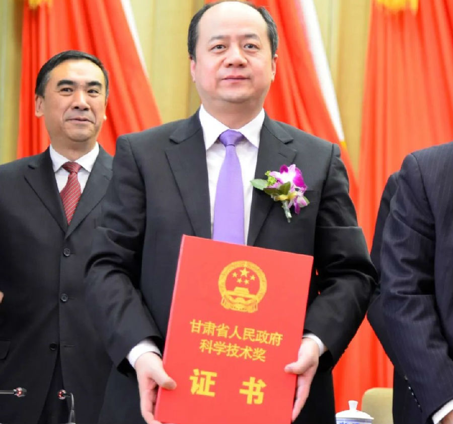 1.jpg 疫后管理思与变|李汛:学科为王 迈入“高质量”发展新时代